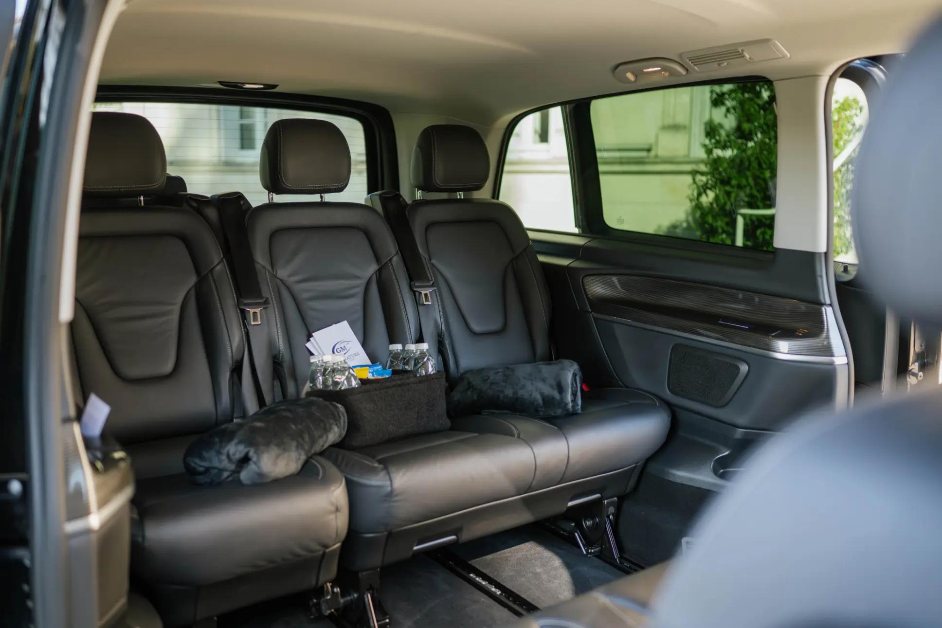 Véhicule Mercedes-Benz Classe V GM Signature VTC Cognac