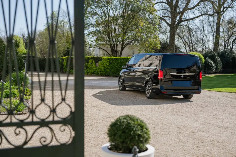 Véhicule Mercedes-Benz Classe V GM Signature VTC Cognac